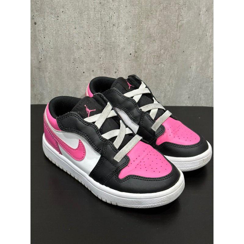 [18cm]NIKE AIR JORDAN 1 LOW ALT(PS)童鞋 12C 黑 粉紅 白 CD7226-106