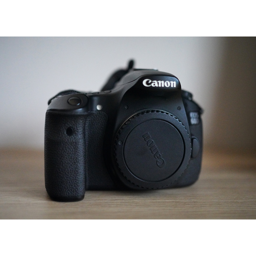 二手_相機-Canon EOS 60D（單機身）+ 鏡頭 EFS18-135mm F3.5-5.6IS （已過保）