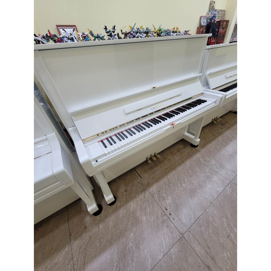 YAMAHA白色鋼琴 59800元 YAMAHA U3 二手鋼琴 珍珠白魅力，由您來演繹