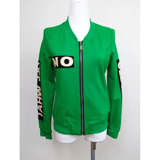 綠色運動外套 英文字母袖子 女生外套 M
