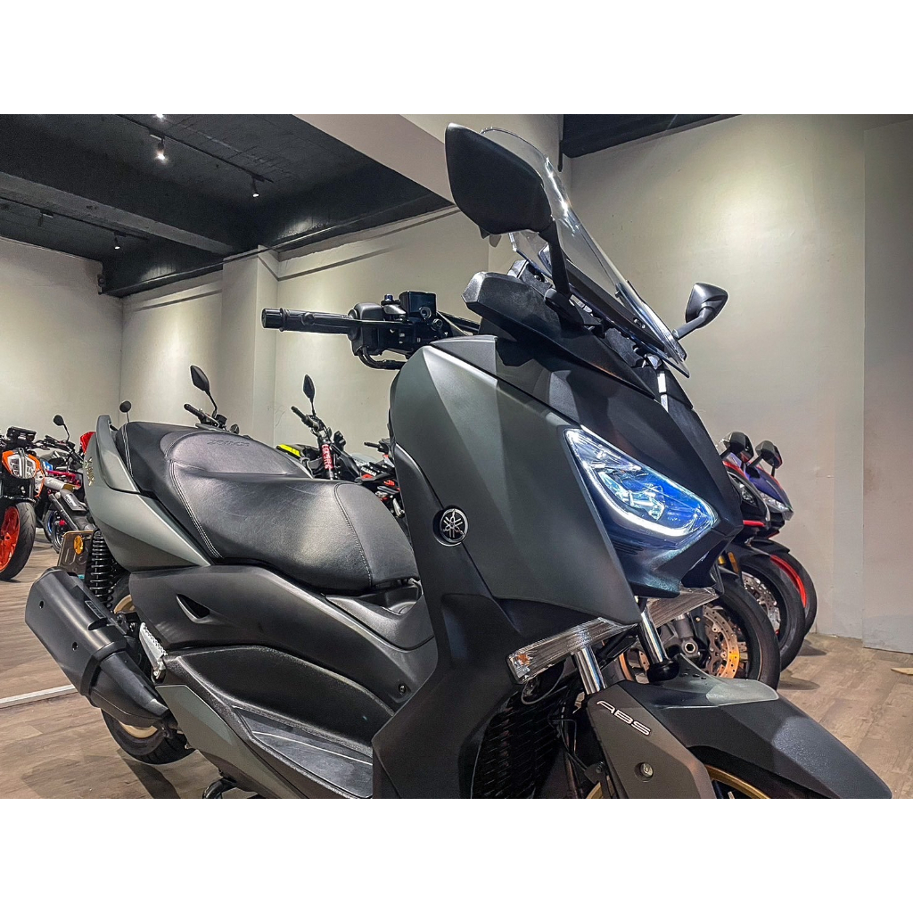 翊帆重機車庫 2020 21年掛牌 YAMAHA XMAX300