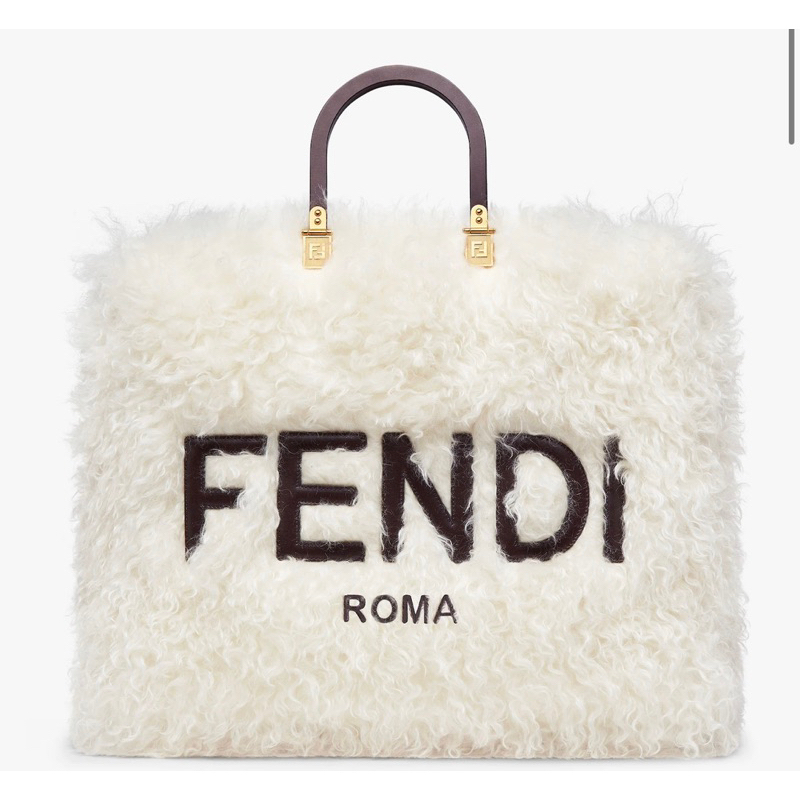 💕ℚ𝕦𝕖𝕖𝕟𝕒  x  𝕃𝕖𝕆° 歐洲代購💕FENDI Sunshine大型馬海羊毛手提袋