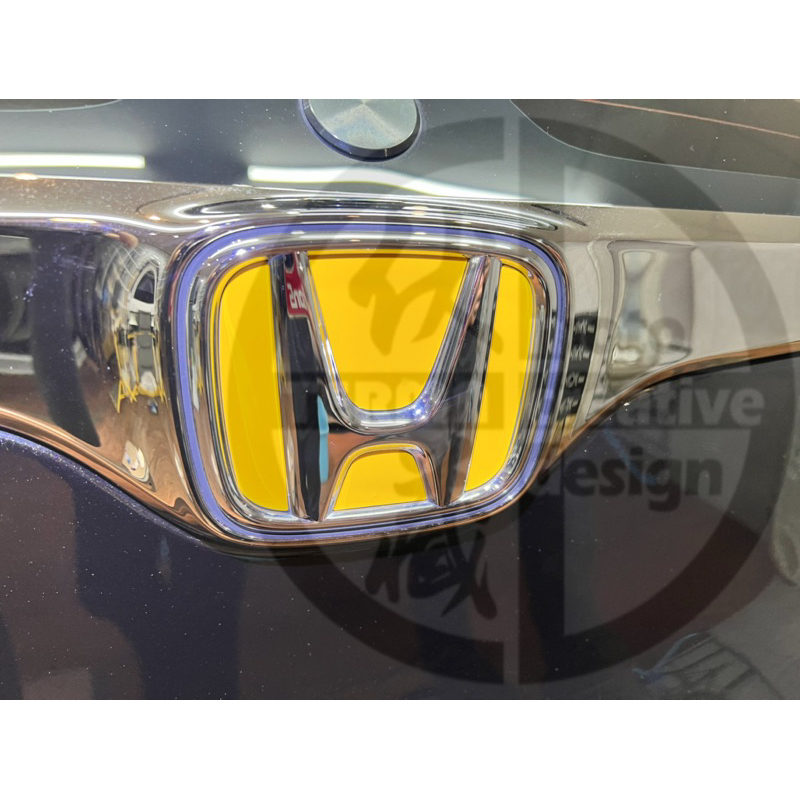 《Honda CRV 5代 後logo底座改色貼》