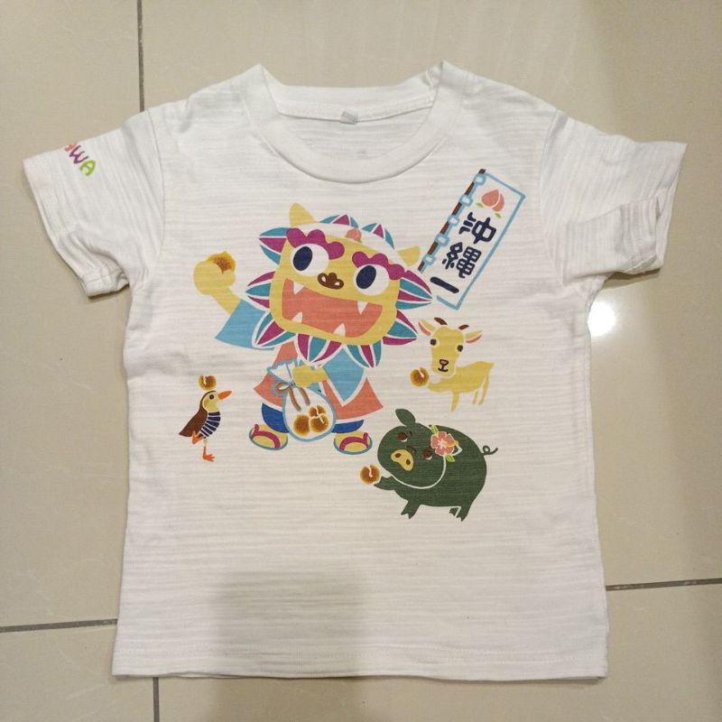 日本 沖繩風獅爺短袖上衣 100cm偏大 （約100-110cm可穿）T恤
