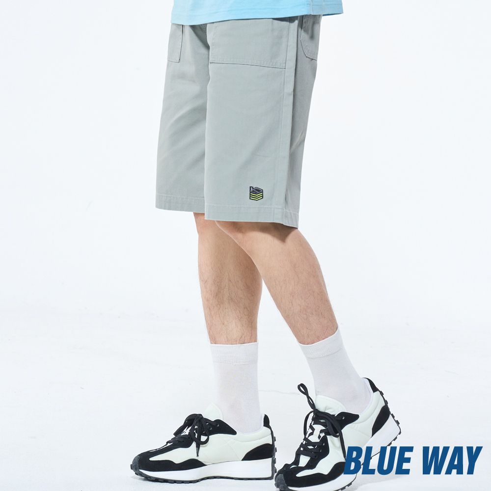 BLUE WAY -男款 休閒 原色繡花短褲(灰)