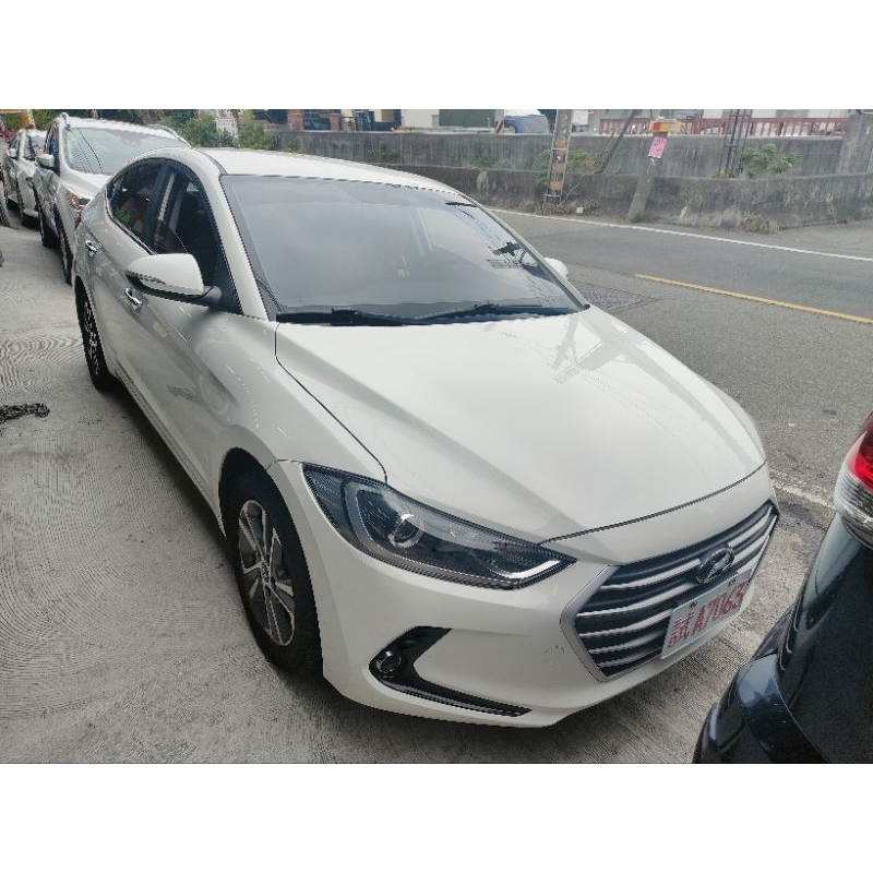 2018 elantra 1.6c 柴油可找20幾萬 售 29.8萬0977366449陳