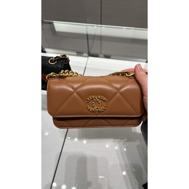 chanel 19 焦糖 泰奶 woc 包 閒置美品 特惠價