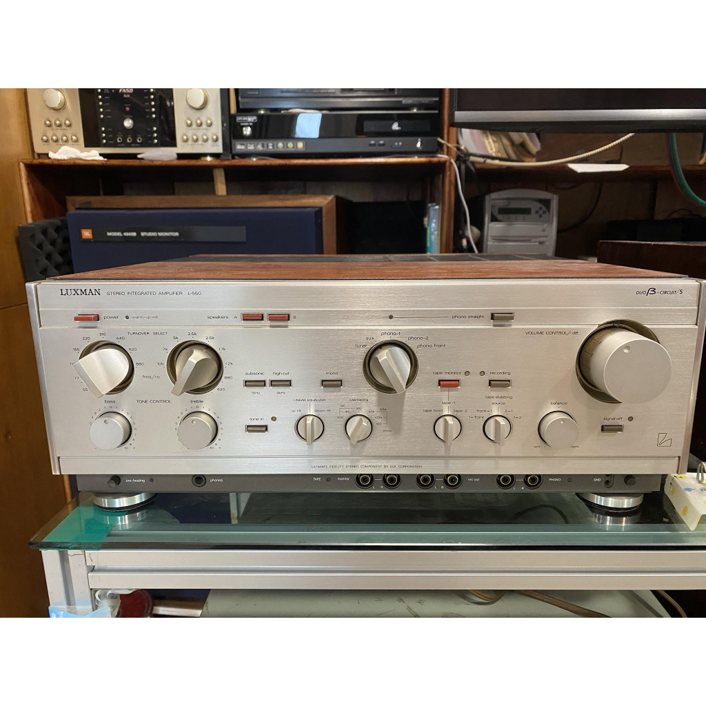 Luxman L-550 擴大機