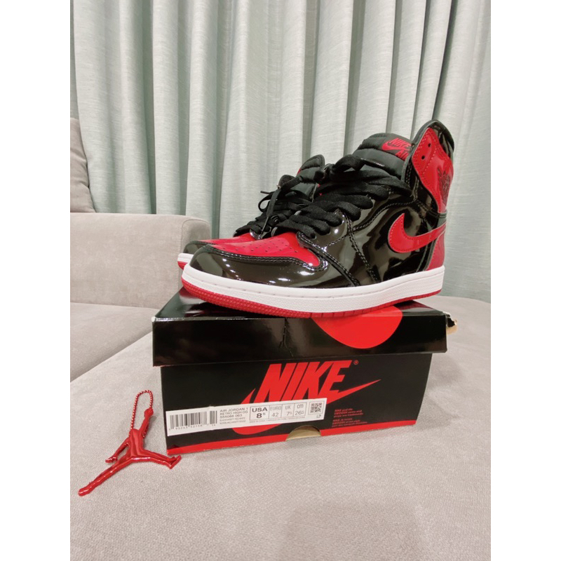 ［二手｜近新］8號半｜26.5cm AIR JORDAN 1 RETRO HIGH OG 555088 063 漆皮紅黑