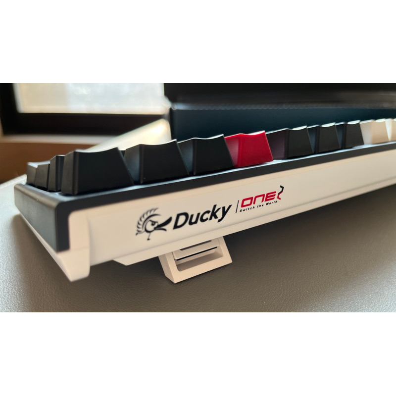（降售1600）Ducky One 2 機械鍵盤 德國櫻桃青軸 燕尾服 108鍵