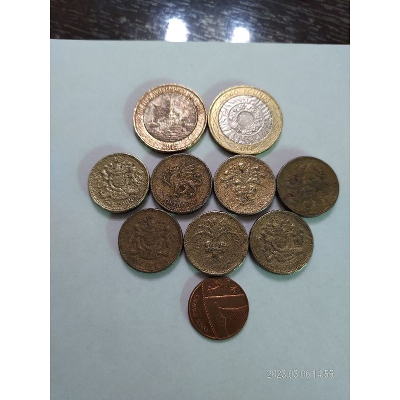 英國 1英鎊 2英鎊 便士 女王 稀有 錢幣 硬幣 紀念幣 整圖9枚售855元 再加碼送1枚小硬幣（2