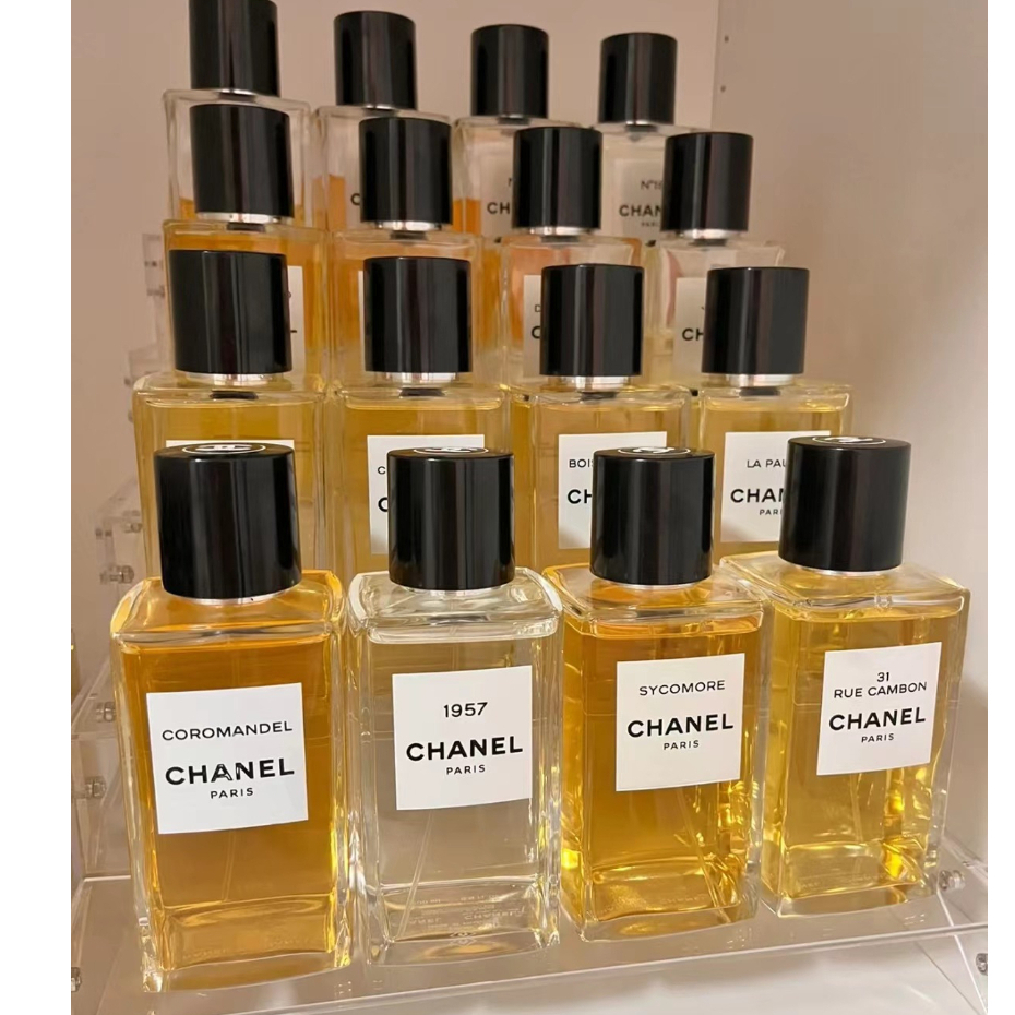 CHANEL 香奈兒 Les Exclusifs 精品香水1957 梧桐影木 獅子 梔子花香 玻璃瓶分享