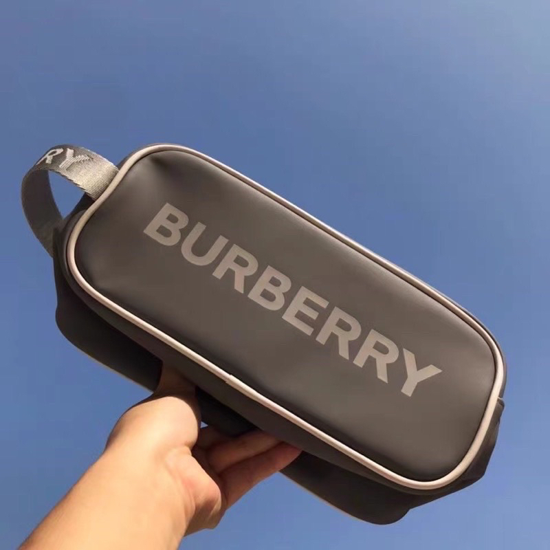 🔶 🏖Burberry 多功能 隨身 防水 手拿包 出國 旅行 收納 洗漱包 化妝包 🏖🔶