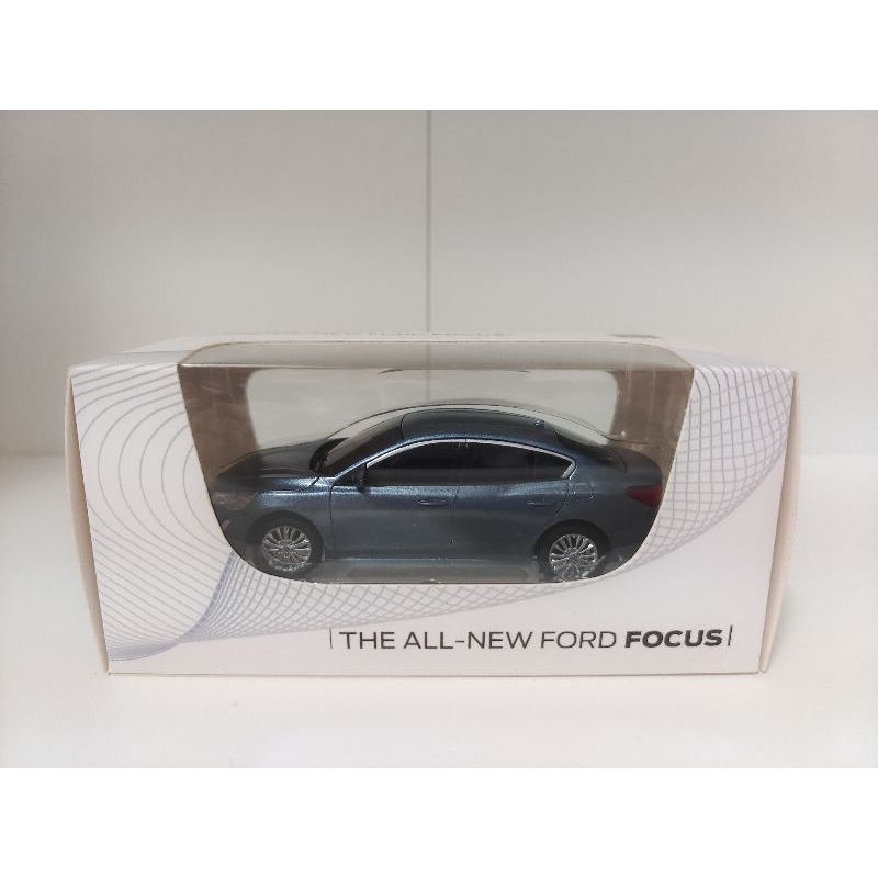 1/43 福特Ford Focus 4D
原廠迴力車 原廠模型車