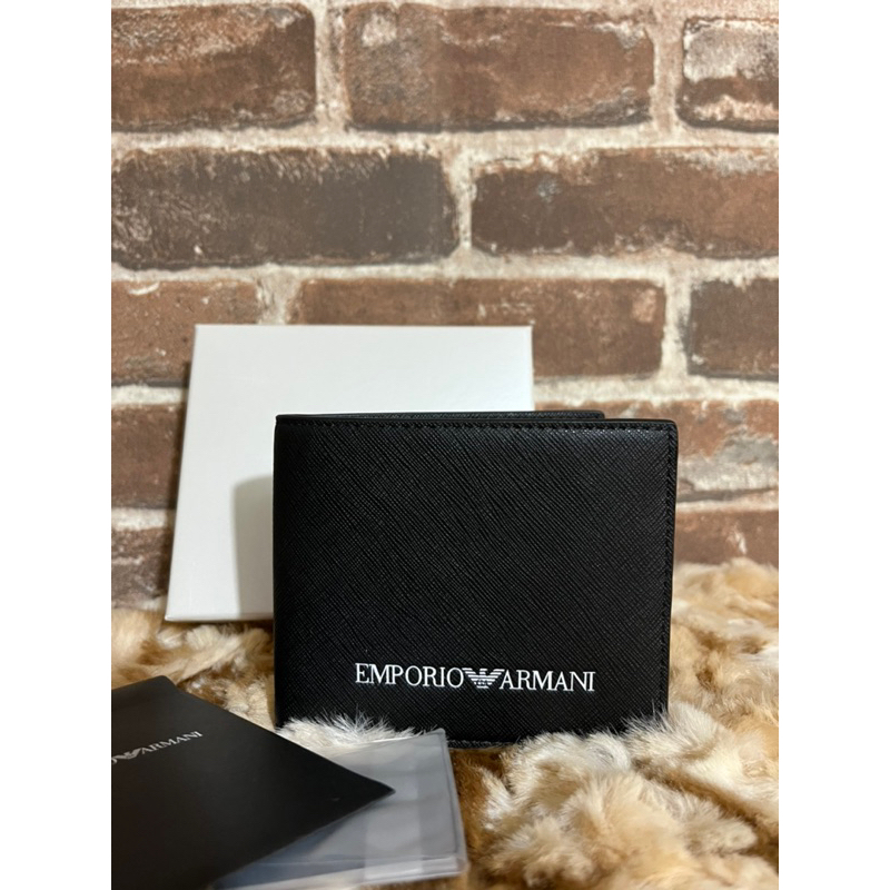 小年糕小舖👶🏻專櫃 全新 EMPORIO ARMANI 阿瑪尼 黑色 短夾 8卡 盒裝 送禮 自用