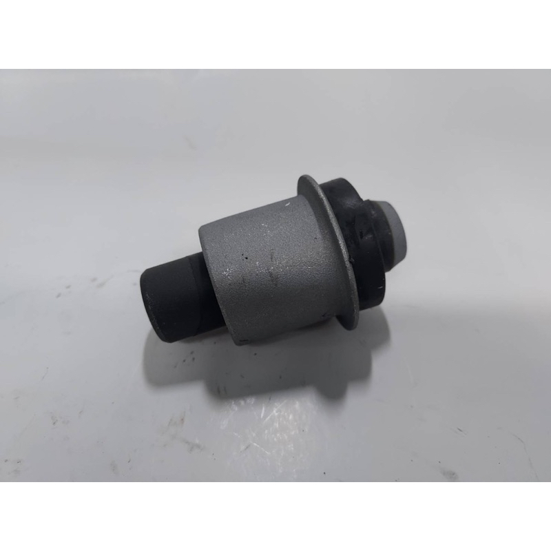 【J2汽車零件】Nissan TIIDA 1.6/1.8牛膽工字樑鐵套*前55045-ED50A/54400-EL000