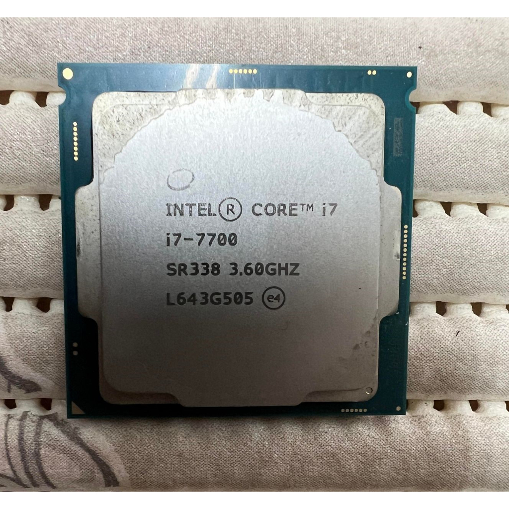 【Intel英特爾】i7-7700 中央處理器CPU 第7代intel處理器 腳位1151 二手美品 $3600