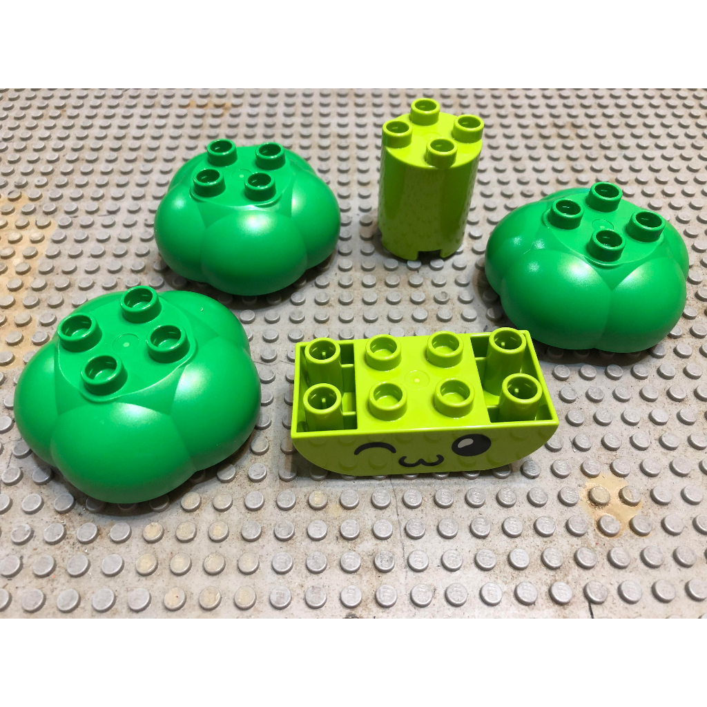單面印刷【點點小豆】lego 樂高積木 DUPLO 得寶  綠色 花椰菜 標誌 配件 5 個 一組 如圖！