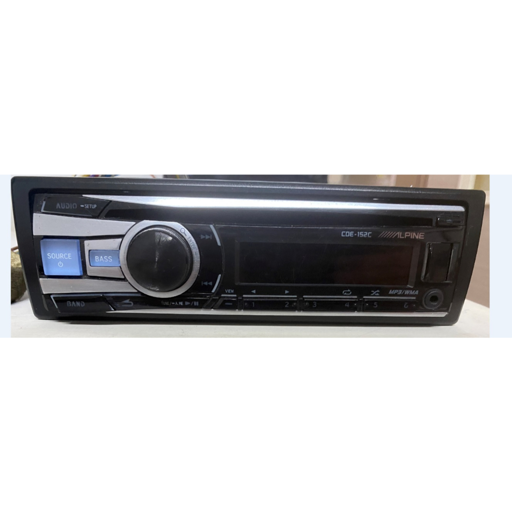 二手ALPINE CDE-152C (USB/AUX/CD)，含線組