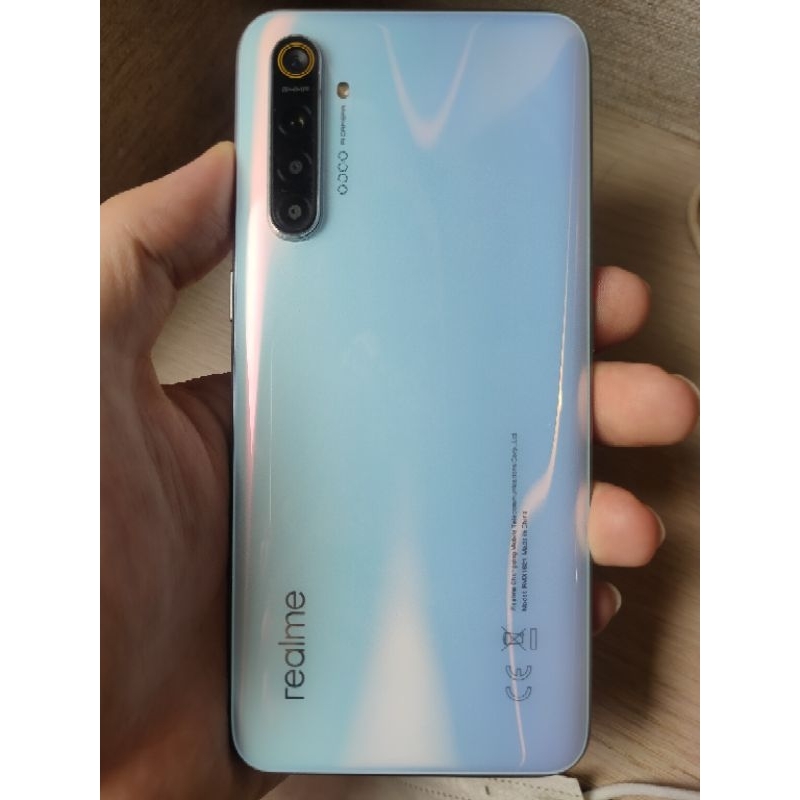 Realme XT 8G/128G 6.4吋 二手空機 珍珠白 機況優 附原廠充電組