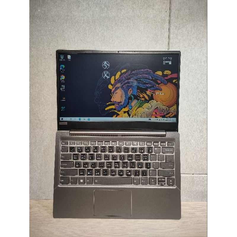 聯想 Lenovo 小新潮 超輕薄窄邊框筆電 (i5-8250U /8G /256G SSD / MX150 )