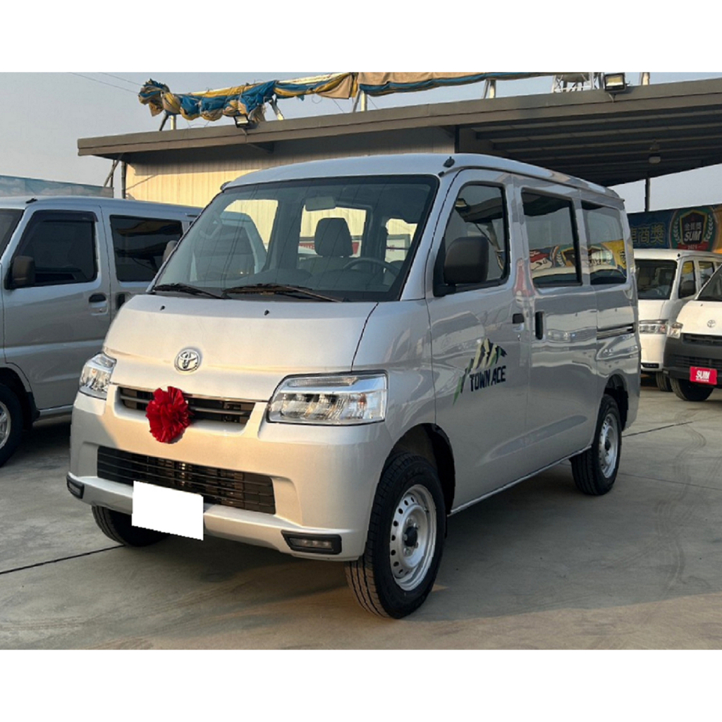 ✅TOWN ACE VAN 廂型車✅自排✅全新車✅箱型車✅可全貸✅免頭款✅免保人✅免聯徵✅二手✅中古✅露營車