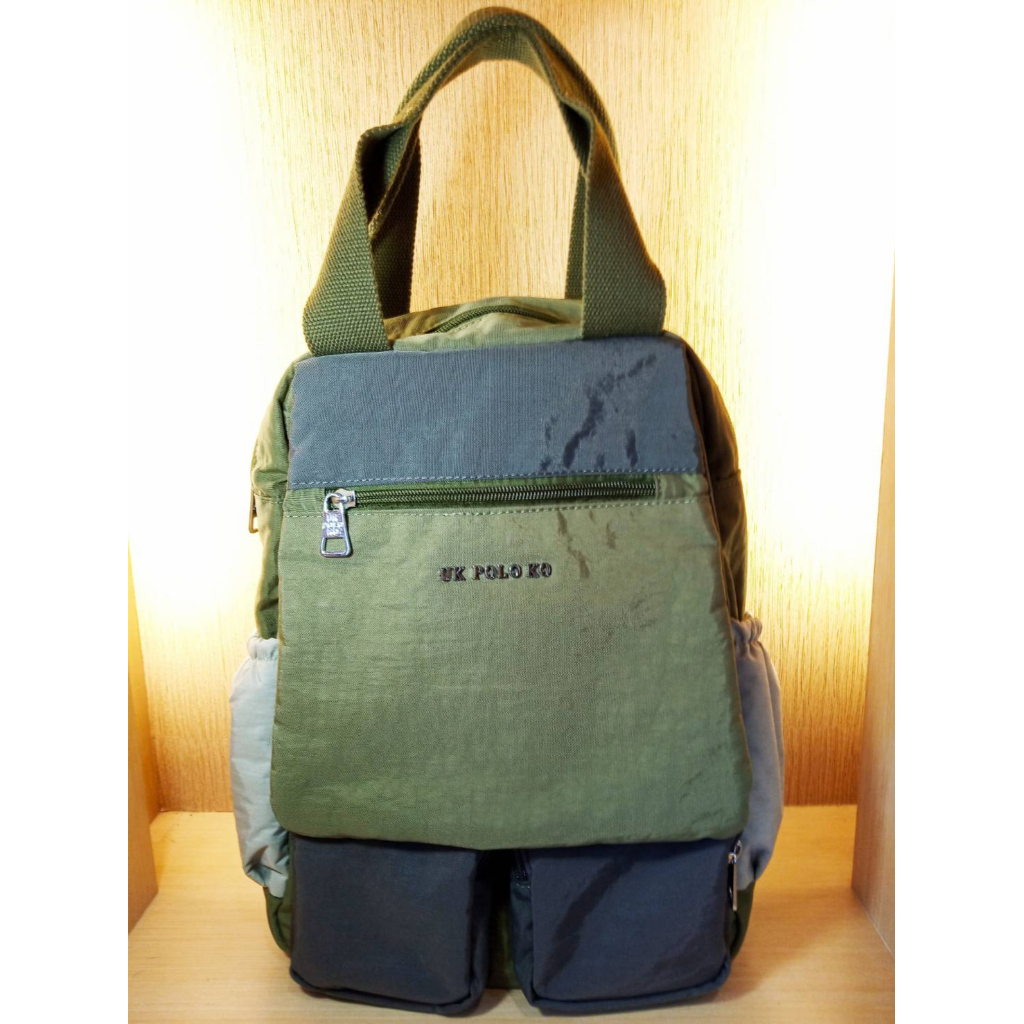 Uk Polo Ko大地撞色(綠※灰款) 多口袋/多拉鍊(上1前4背面1)/輕盈機能後背包  手提包