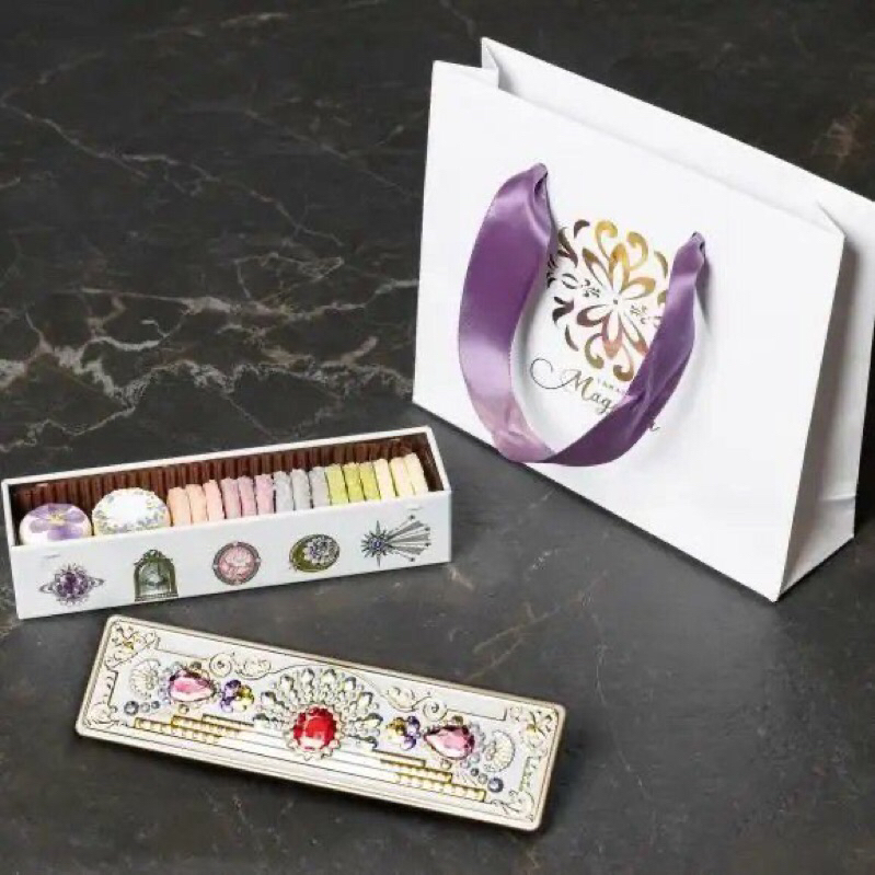 日本代購 日本每日限量販售 MAGNOLIA 宝塚 三色堇 小花餅乾 紫羅蘭 寶石盒 伴手禮 鐵盒 餅乾 禮盒