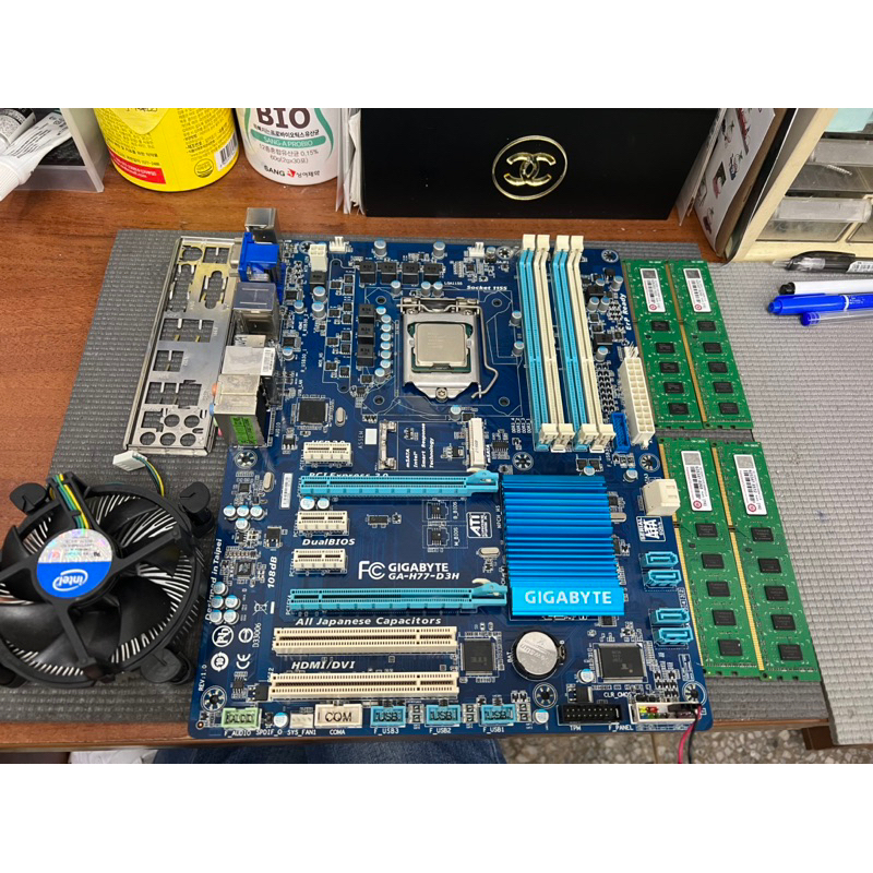 技嘉 GA-H77-D3H主機板+CPU I5 3470+DDR3 4Gx4+銅扇+擋板 1155腳位