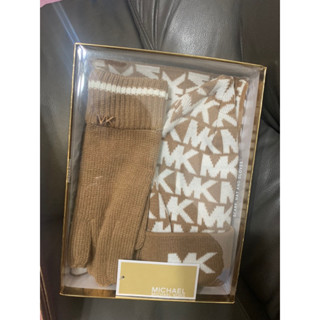 全新MICHAEL KORS MK圍巾三件禮盒組