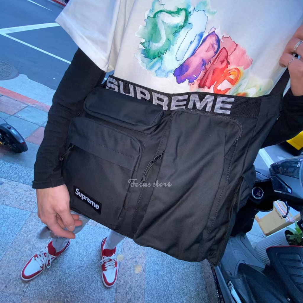 最大5万円OFFクーポン！ Supreme Field Messenger Bag | ccfl.ie