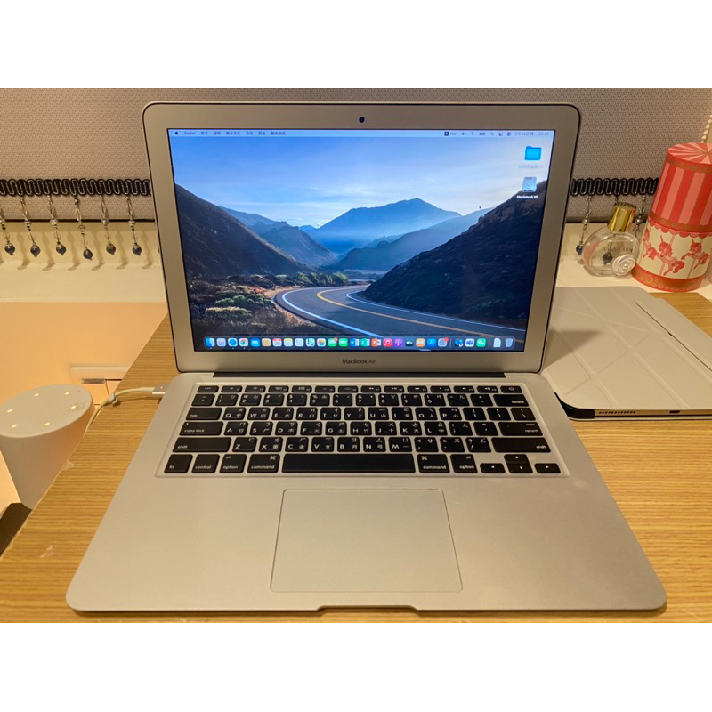 《二手》Apple MacBook Air (13-inch, 2017) i5 8GB 7成新無盒 可面交