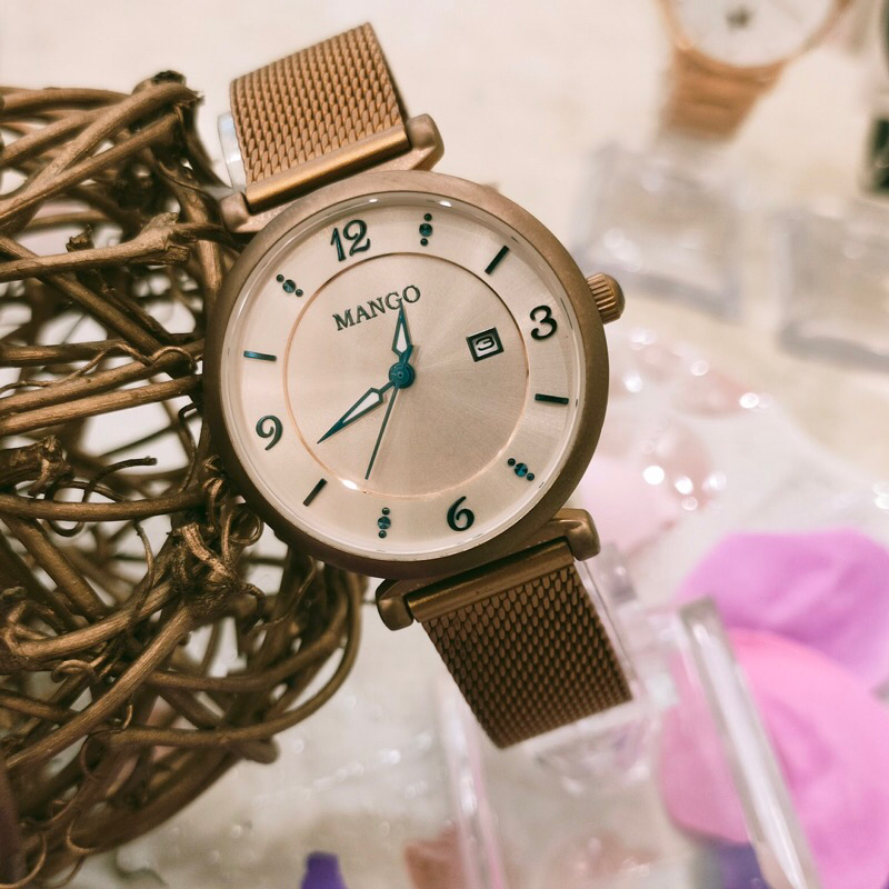 MANGO 作舊玫瑰金設計 極致風格腕錶-MA6748L-KI