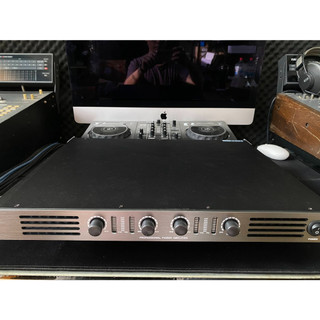 PA專業用 D類 薄型 2400W 4聲道 超大音壓後級功率擴大機 RACK型 1U (廣播工程.街頭藝人.樂團演出.)