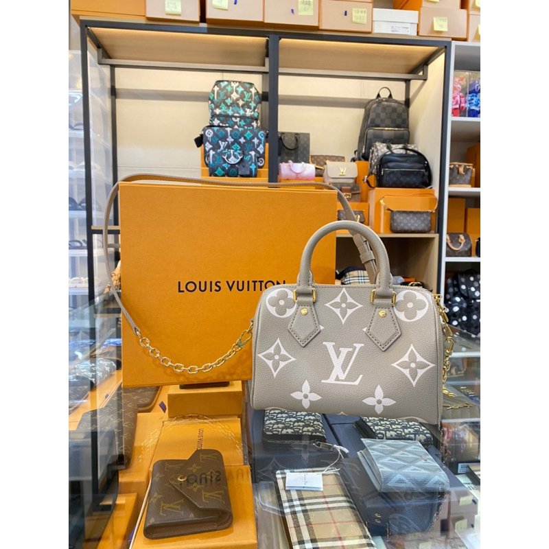 鹿晉歐美精品🦌 Louis Vuitton Lv M46575 Speedy 20 斑鳩灰奶茶色波士頓包