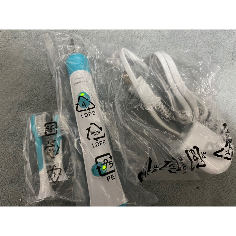 台灣公司貨 PHILIPS飛利Sonicare 新一代兒童音波電動牙刷 HX6322