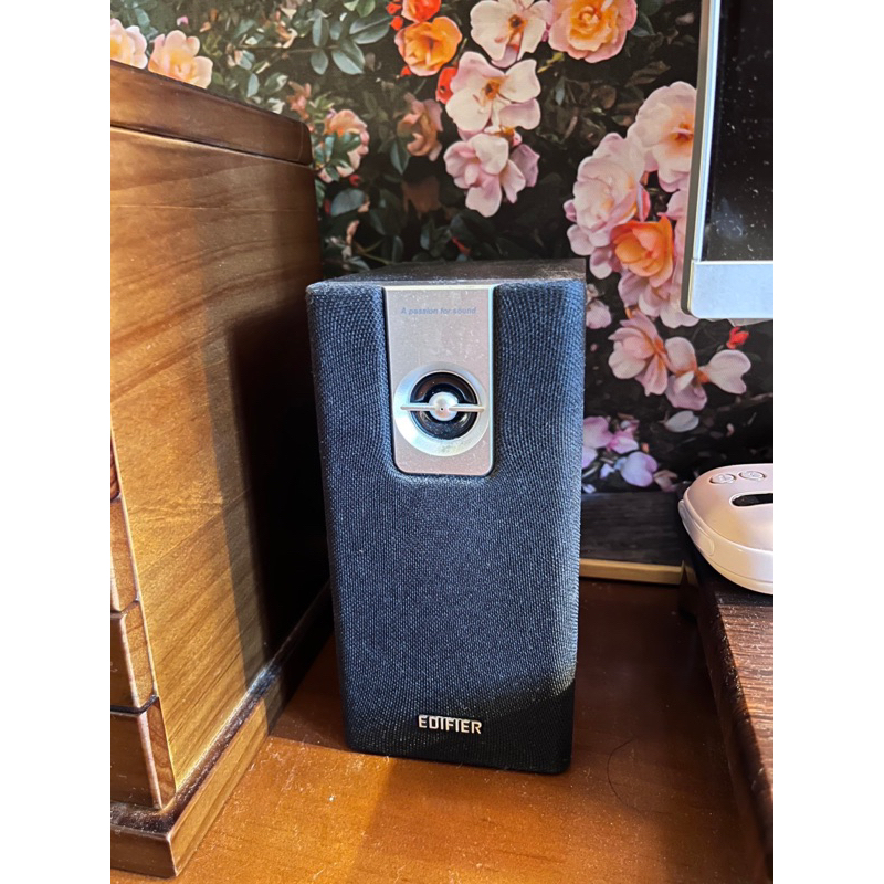 Edifier C2 含音源線、不含遙控器