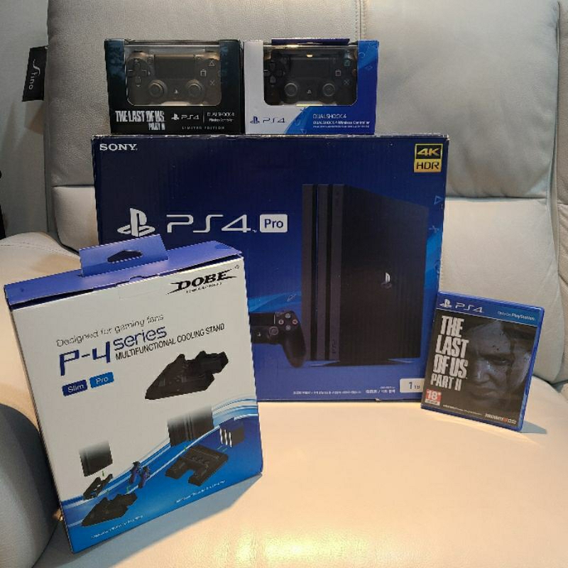 hh780726 專屬賣場 PS4 Pro 原廠黑手把、最後生還者 限量版手把、直立架、最後生還者2