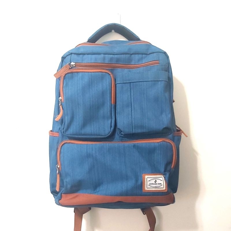 二手藍色後背包/大容量包包/登山包/休閒包/可裝筆電平板 誠可議😊