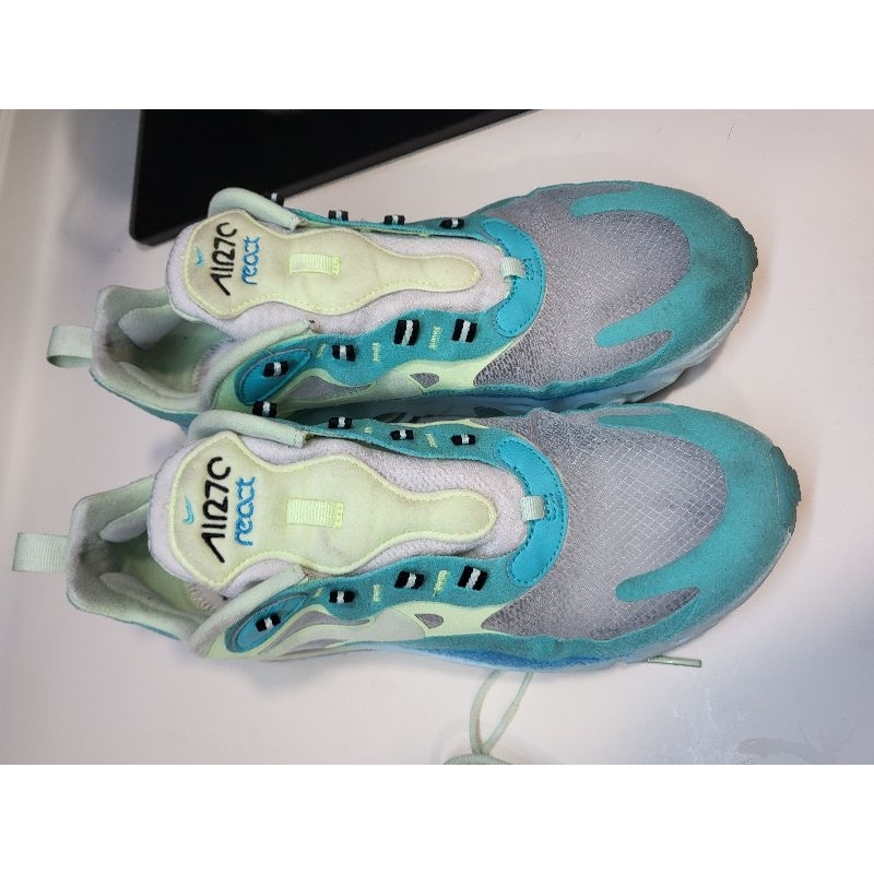 二手良品！九成新 Nike AirMax 270 react us10 Air max