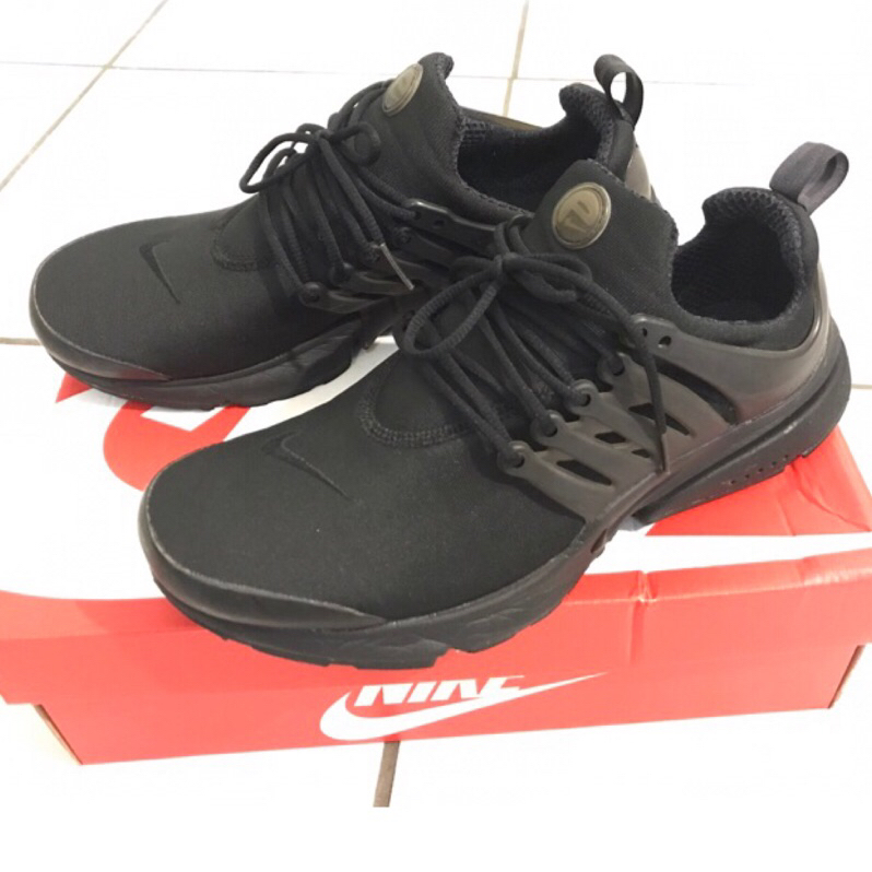 《限時優惠價》二手正版NIKE AIR PRESTO ESSENTIAL 黑魂 全黑色 魚骨鞋