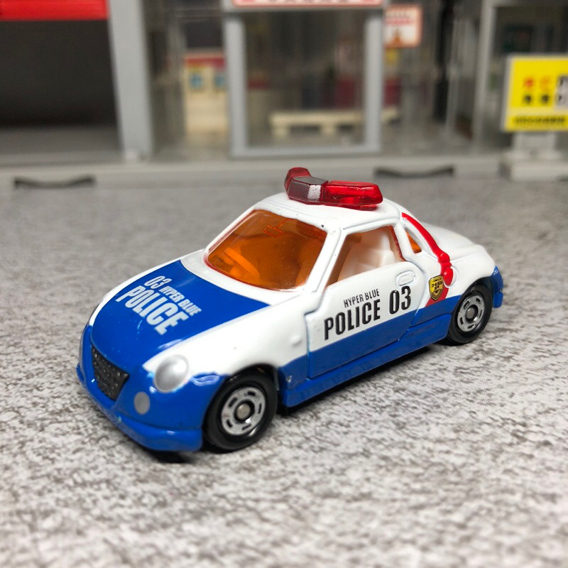 Tomica 15 dahatsu copen 特警隊