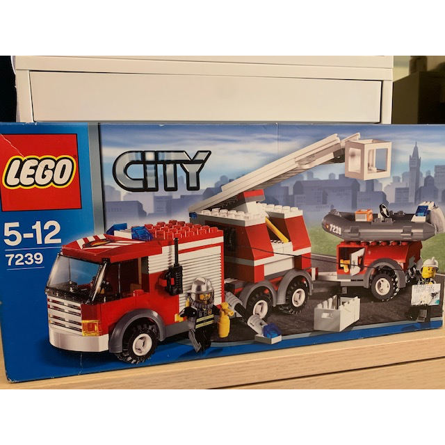 二手LEGO樂高 7239 CITY 消防車 5-12