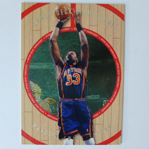 ~ Patrick Ewing ~黑猩猩/名人堂/派翠克·尤因 1998年UD.木頭設計.NBA籃球卡