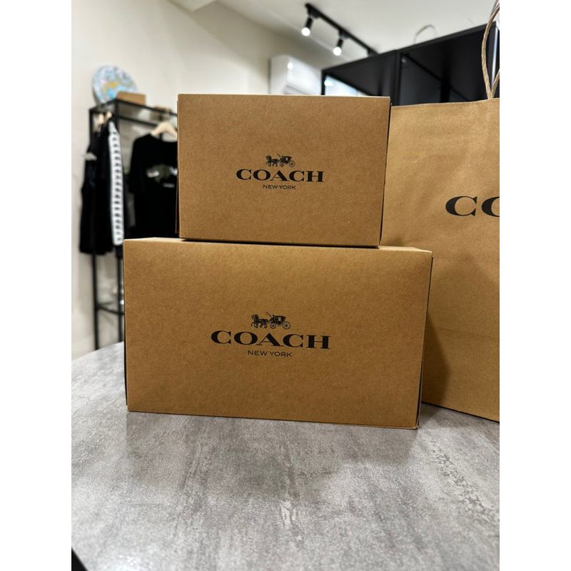 〈 僅限本賣場商品加購〉Coach品牌紙袋紙盒