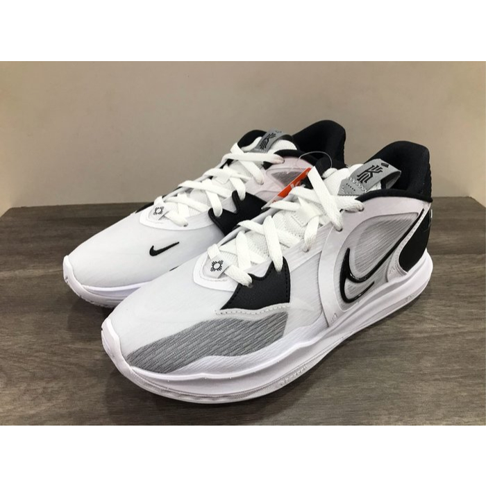 NIKE Kyrie Low 5 EP 籃球鞋 運動鞋 低筒 耐磨底 DJ6014-102 黑白