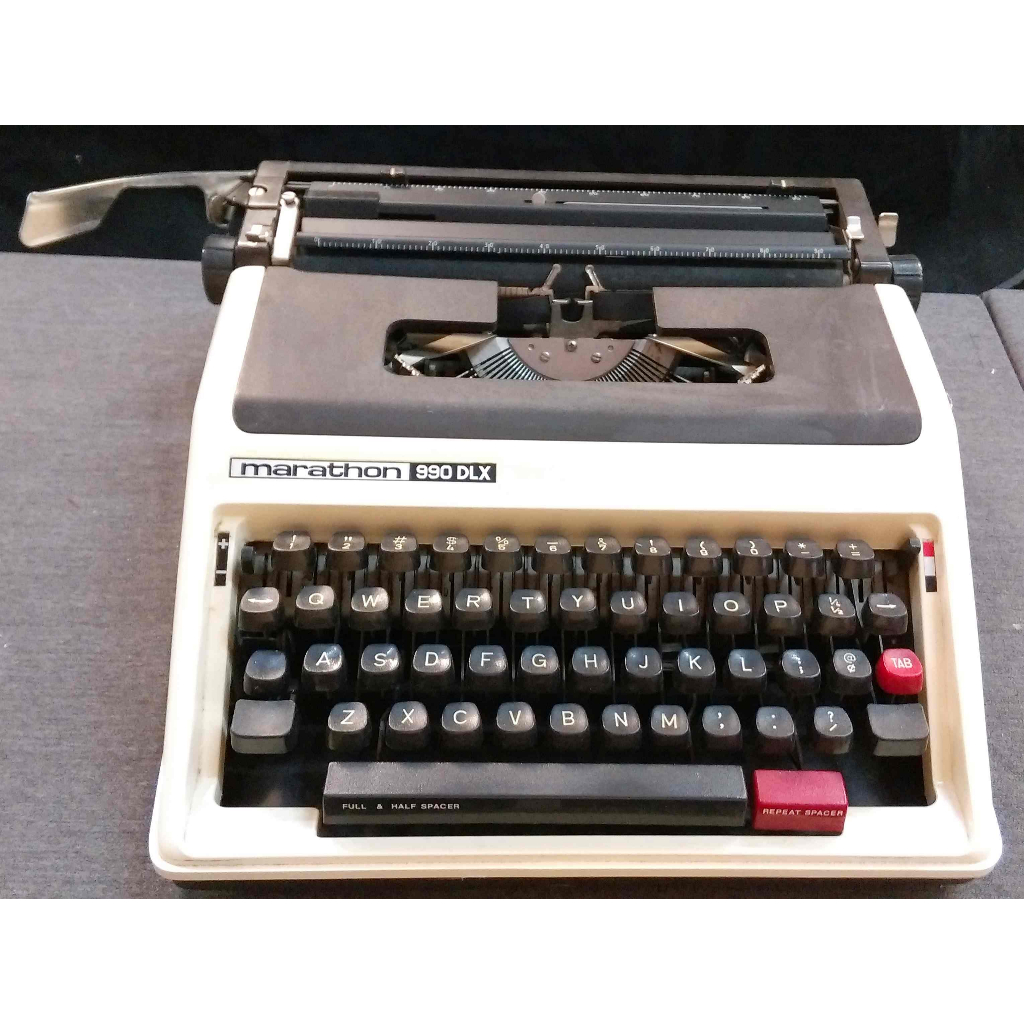 【骨董打字機】英文打字機marathon 990 DLX 功能正常保存良好