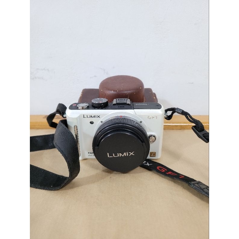 Panasonic Lumix DMC-GF1相機，傳說中的女朋友一號（二手）
