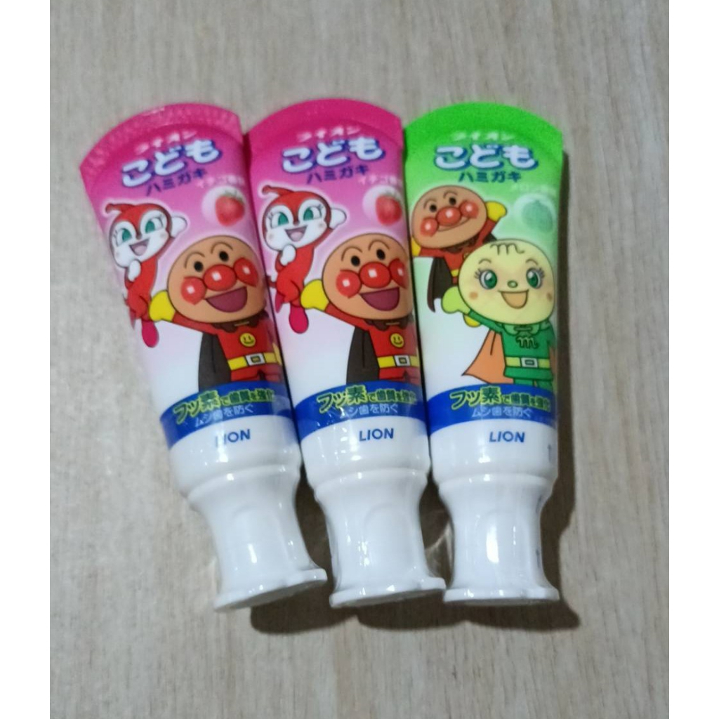 日本LION獅王麵包超人兒童牙膏40g