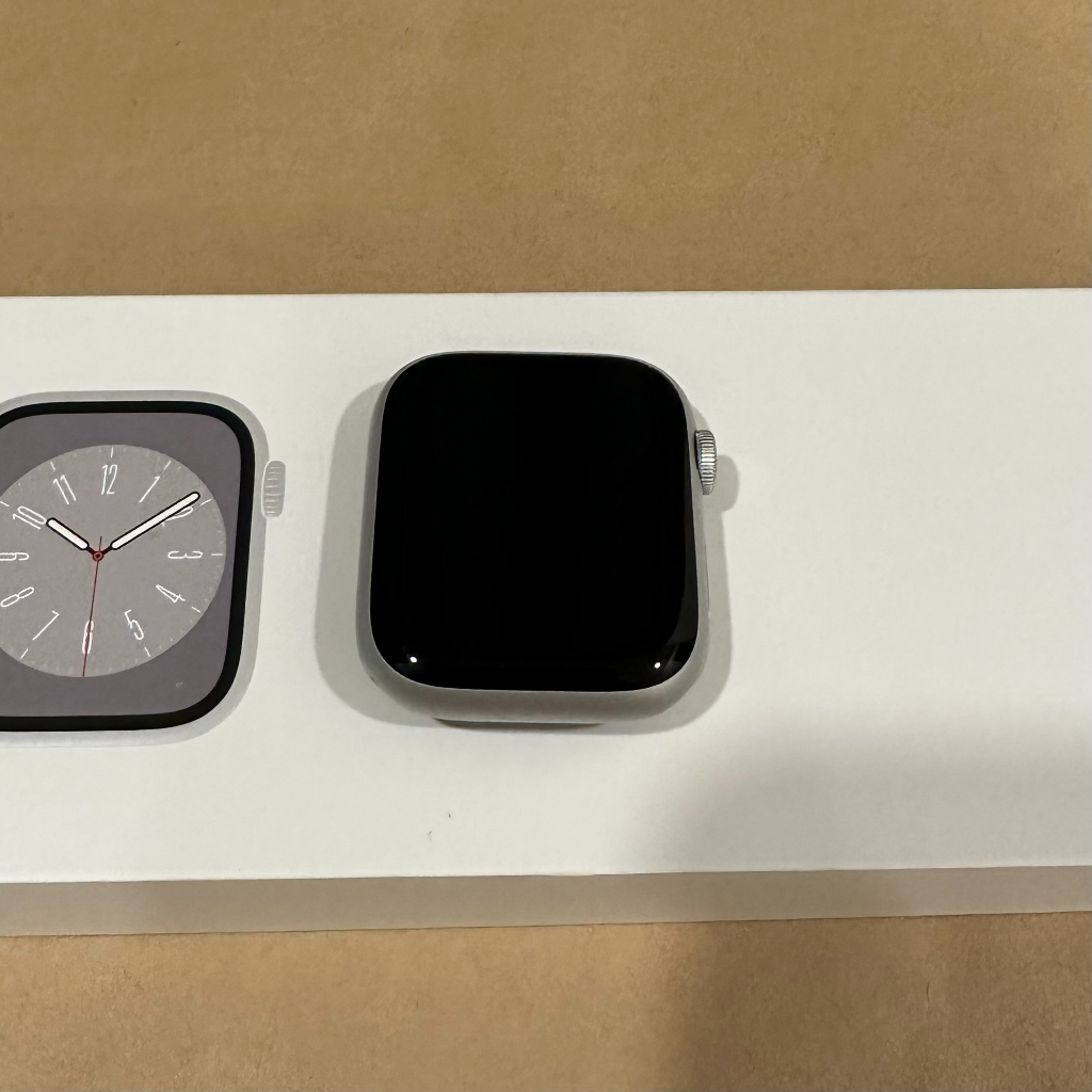 [電池100%,保固2024/02/25] Apple Watch 8 45mm GPS 銀 鋁 白色錶帶